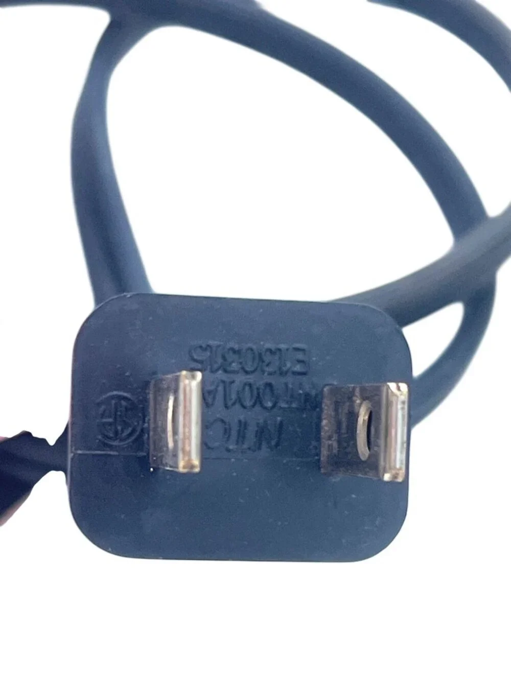 NT700AU Black Power Cord E130315 UL Listed 2-Prong Plug 5A 125V 30 Inch Length